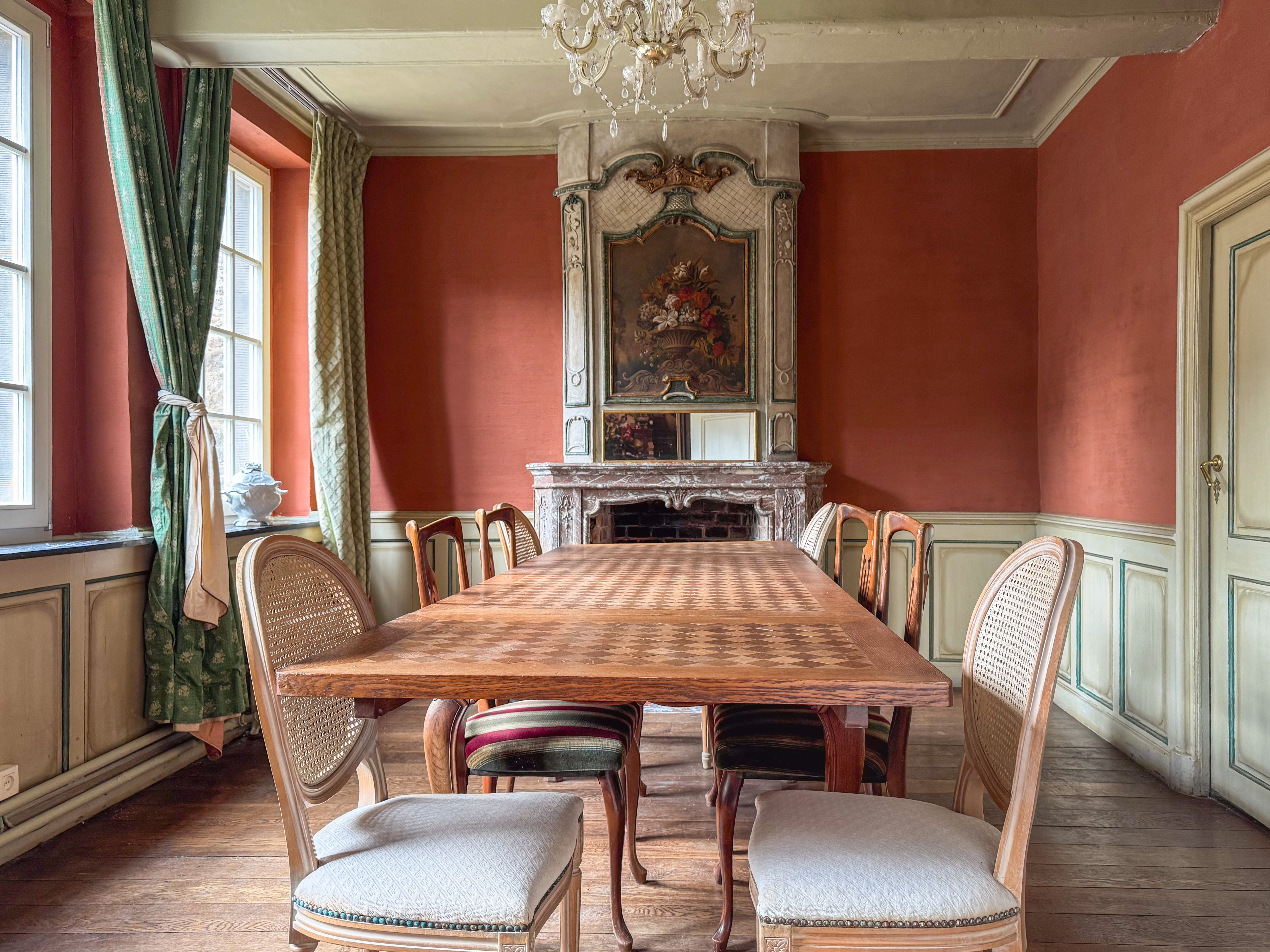 Petit Chateau de la Rose 
